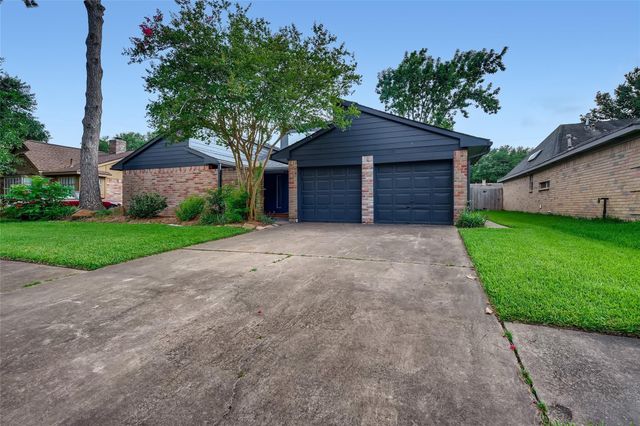 946 Mesa Terrace Drive, Katy, TX 77450