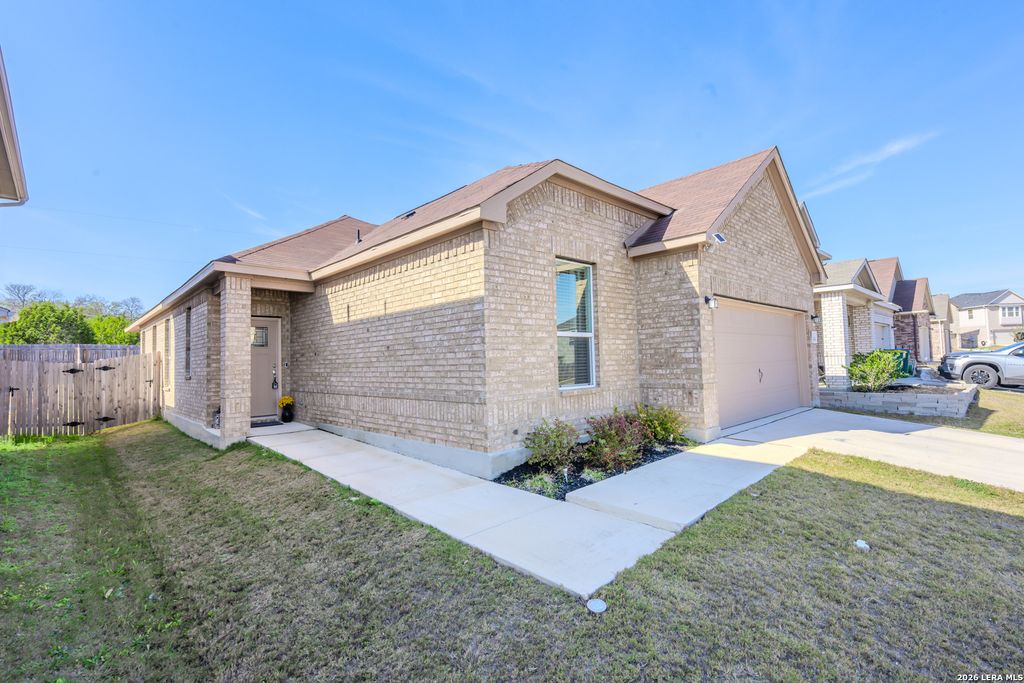 404 Sambar Bay Drive, Boerne, TX 78006