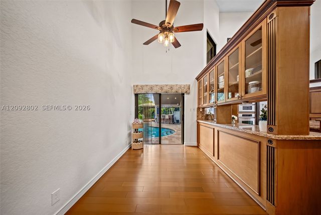 4961 NW 102nd Dr, Coral Springs, FL 33076