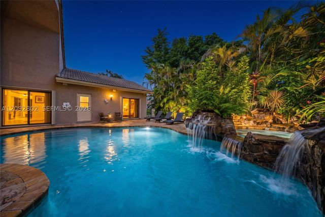 4961 NW 102nd Dr, Coral Springs, FL 33076