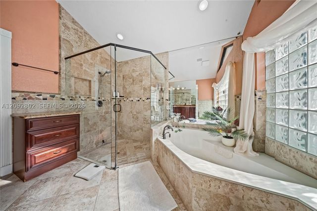 4961 NW 102nd Dr, Coral Springs, FL 33076