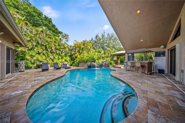 4961 NW 102nd Dr, Coral Springs, FL 33076