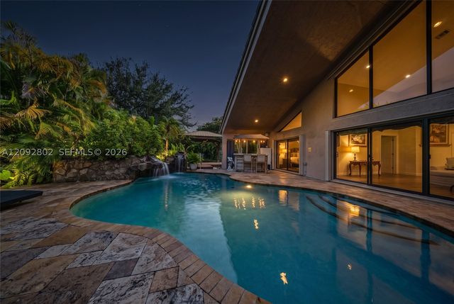 4961 NW 102nd Dr, Coral Springs, FL 33076