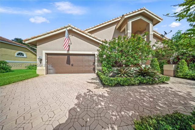 4961 NW 102nd Dr, Coral Springs, FL 33076