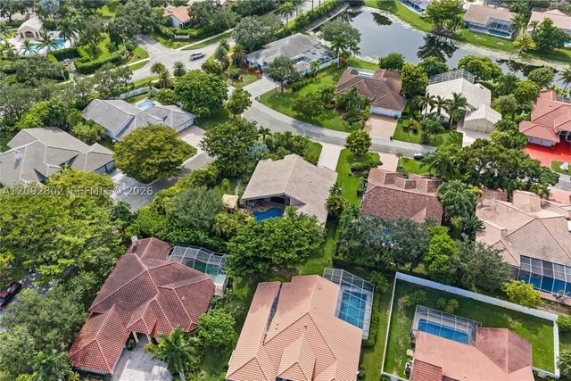 4961 NW 102nd Dr, Coral Springs, FL 33076