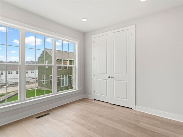 4026 Cottage Way, South Fayette, PA 15017