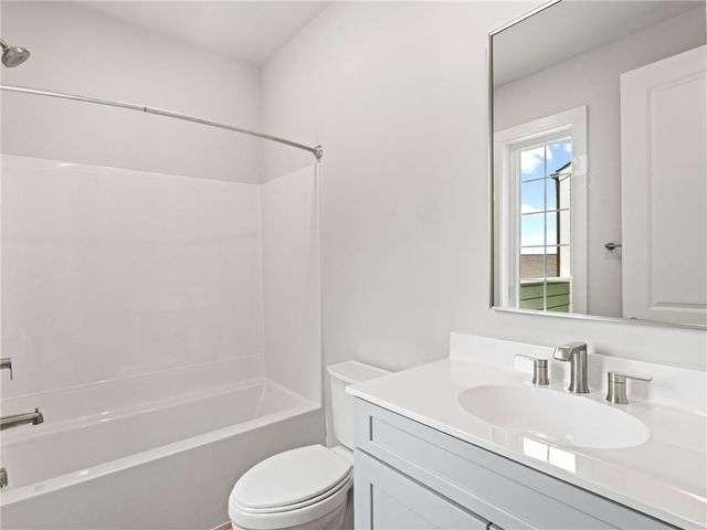 4026 Cottage Way, South Fayette, PA 15017
