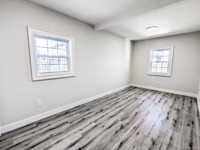 13 Woodland Lane, Huntington, NY 11743