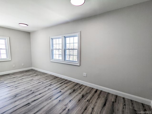 13 Woodland Lane, Huntington, NY 11743