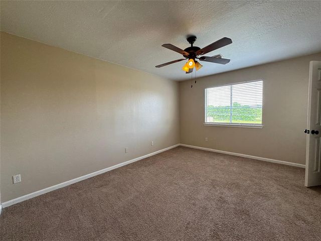 3505 Stonegate Circle, Pearland, TX 77584