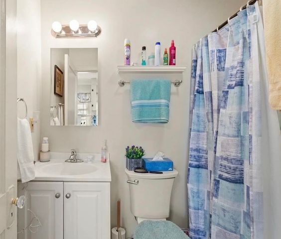 227 Laval Street, Manchester, NH 03102