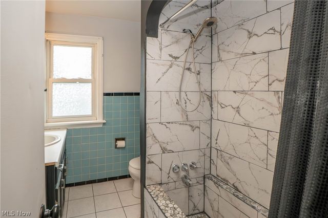 1209 Spangler Road NE, Canton, OH 44714