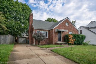 1209 Spangler Road NE, Canton, OH 44714