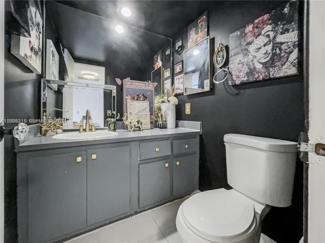 2661 S Course Drive 804, Pompano Beach, FL 33069