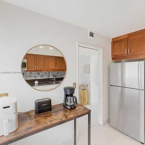 2661 S Course Drive 804, Pompano Beach, FL 33069