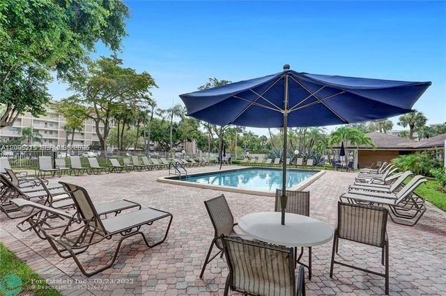2661 S Course Drive 804, Pompano Beach, FL 33069