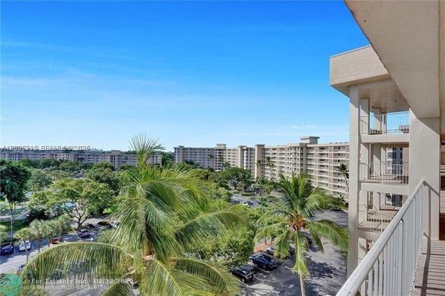 2661 S Course Drive 804, Pompano Beach, FL 33069