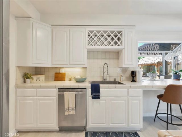 11606 Woodley, Granada Hills, CA 91344