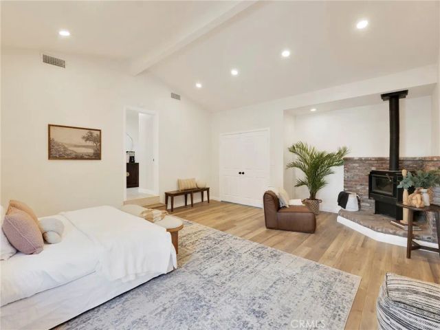 11606 Woodley, Granada Hills, CA 91344