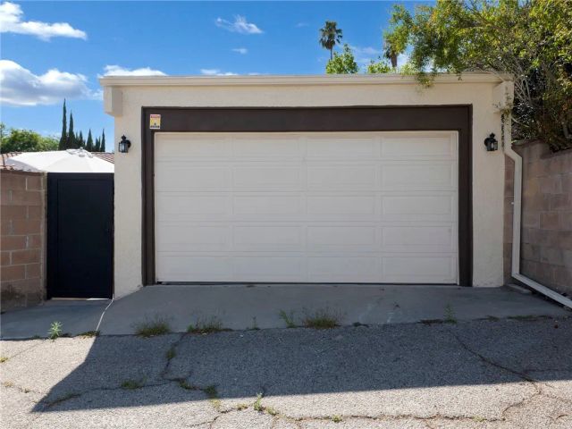 11606 Woodley, Granada Hills, CA 91344