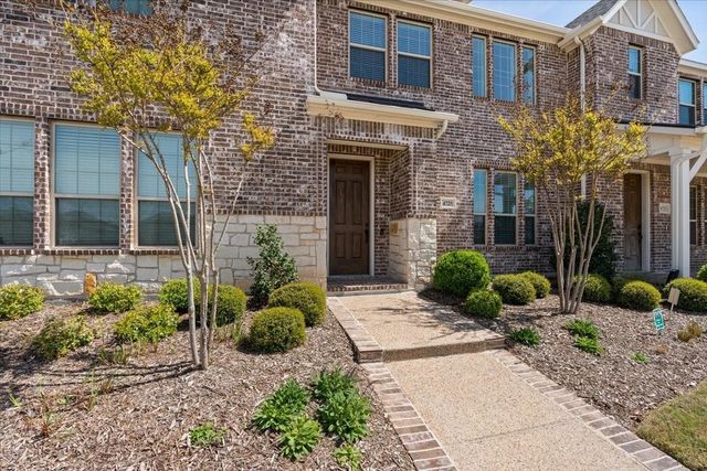 4725 Smokey Quartz Lane, Arlington, TX 76005