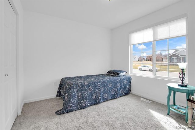 2824 Somerset Street, Lapeer, MI 48446