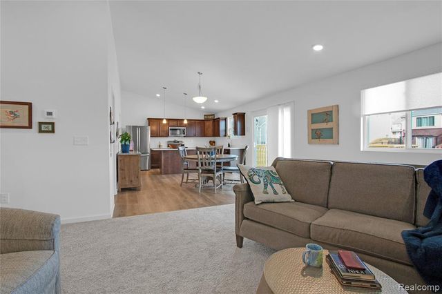 2824 Somerset Street, Lapeer, MI 48446