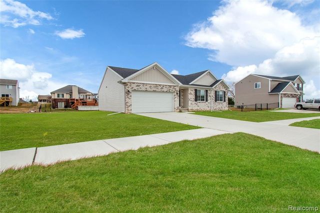 2824 Somerset Street, Lapeer, MI 48446