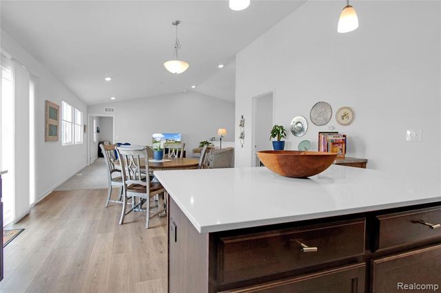 2824 Somerset Street, Lapeer, MI 48446