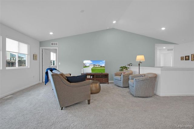 2824 Somerset Street, Lapeer, MI 48446