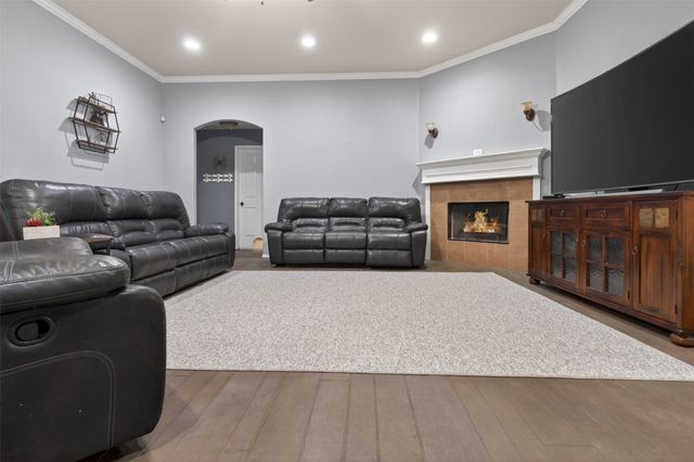 629 E Sheila Circle, Joshua, TX 76058