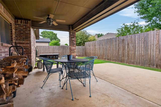 629 E Sheila Circle, Joshua, TX 76058