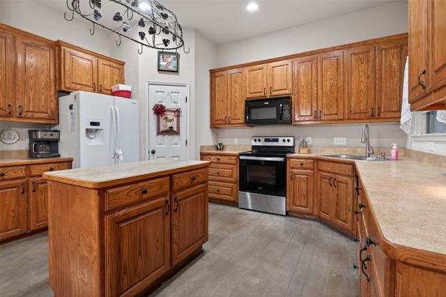 629 E Sheila Circle, Joshua, TX 76058