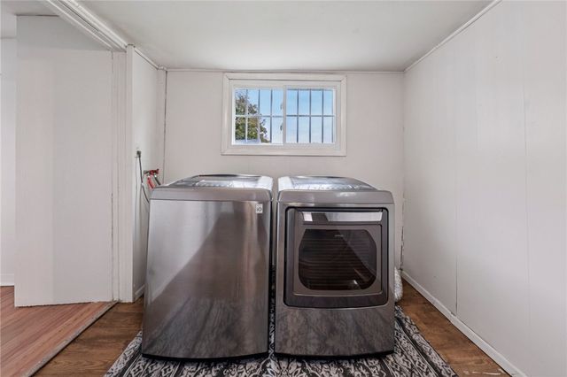 25 Chapel St, Almond, NY 14804