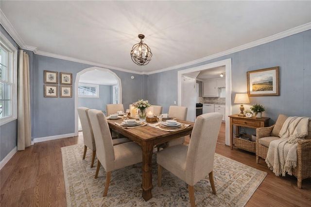 25 Chapel St, Almond, NY 14804