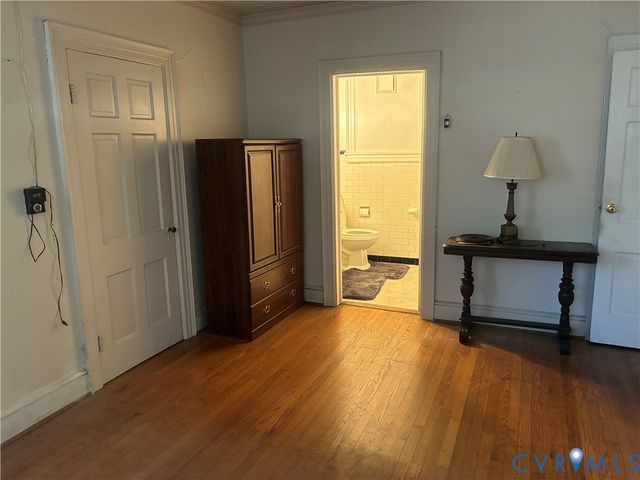 127 Hanover Ave, Colonial Heights, VA 23834