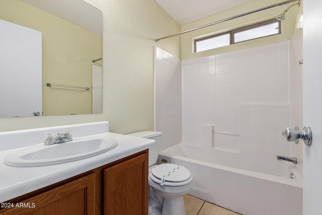 1371 S Boulder Street Unit A, Gilbert, AZ 85296