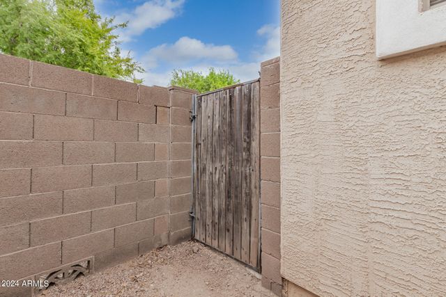 1371 S Boulder Street Unit A, Gilbert, AZ 85296