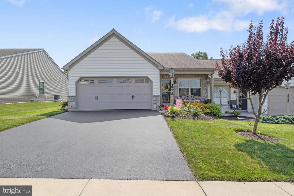 3218 N WYND AVE, Dover, PA 17315