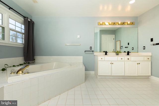 3312 HEAVENLY CAUSE, Mount Airy, MD 21771