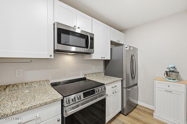 50 Pebble Beach Cv Apt E115, Bluffton, SC 29910