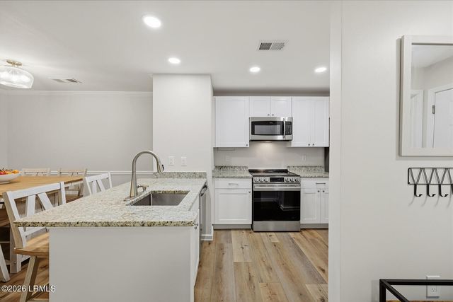 50 Pebble Beach Cv Apt E115, Bluffton, SC 29910
