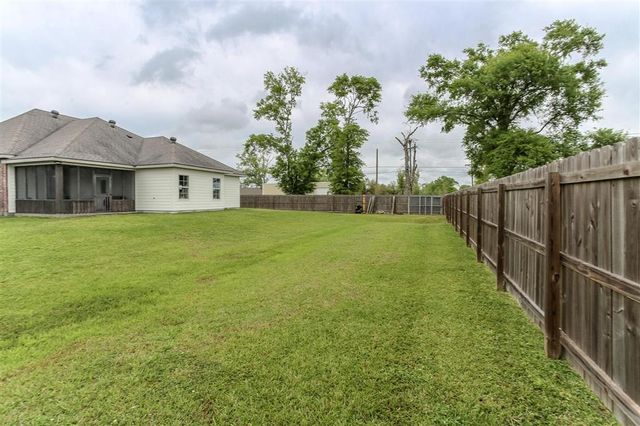 4194 Camryn Road, Lake Charles, LA 70611