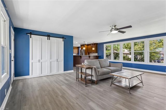 80 Messick RD, Poquoson, VA 23662