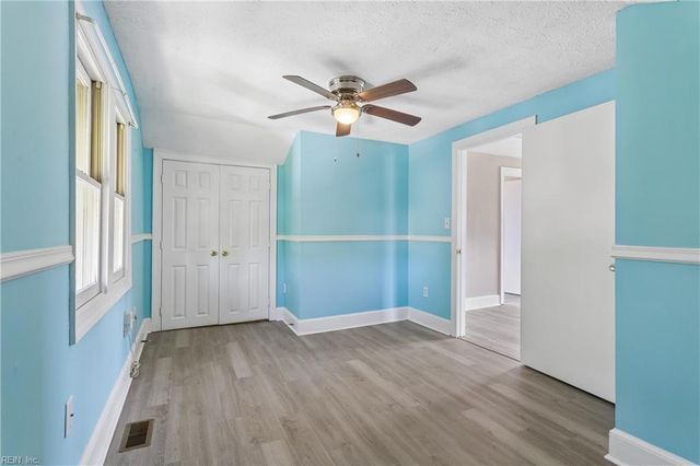 80 Messick RD, Poquoson, VA 23662