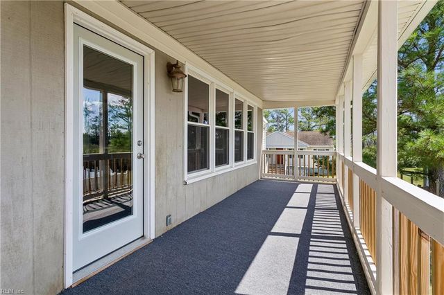 80 Messick RD, Poquoson, VA 23662