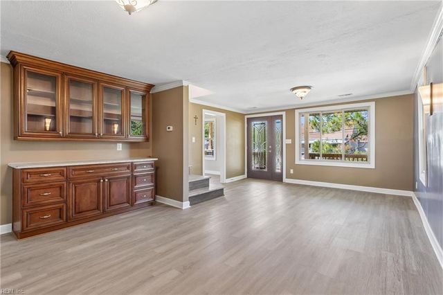 80 Messick RD, Poquoson, VA 23662