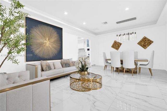 13341 SW 41st St, Miami, FL 33175