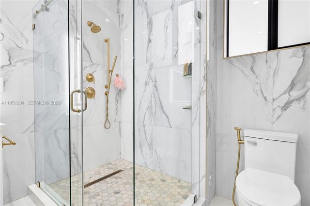 13341 SW 41st St, Miami, FL 33175