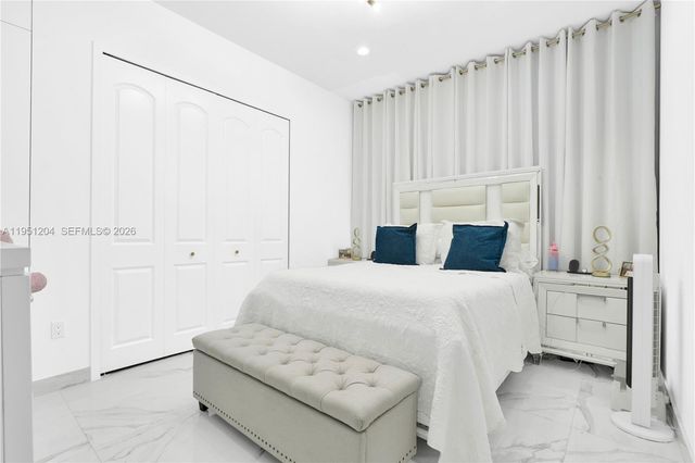 13341 SW 41st St, Miami, FL 33175